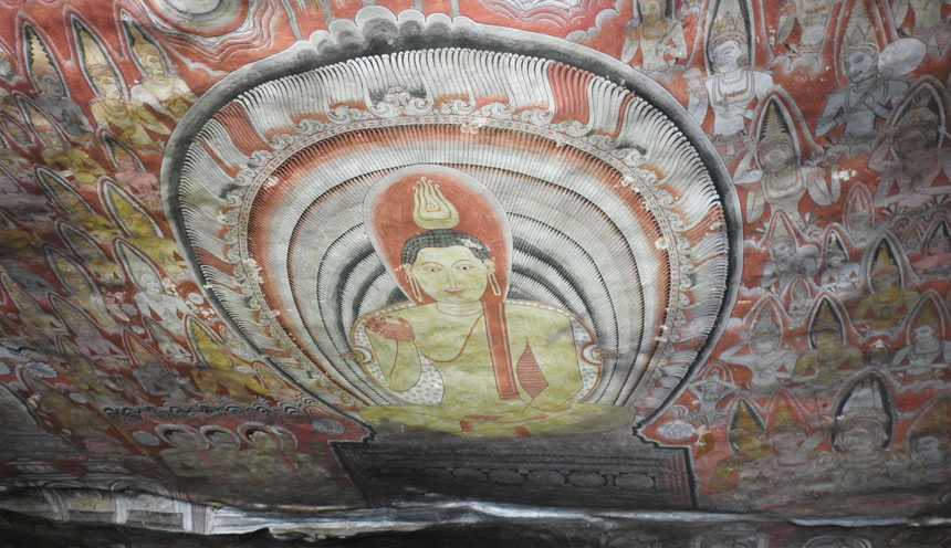 Wall-Paintings-And-Buddha-Statues-At-Dambulla-Cave-Golden-Temple